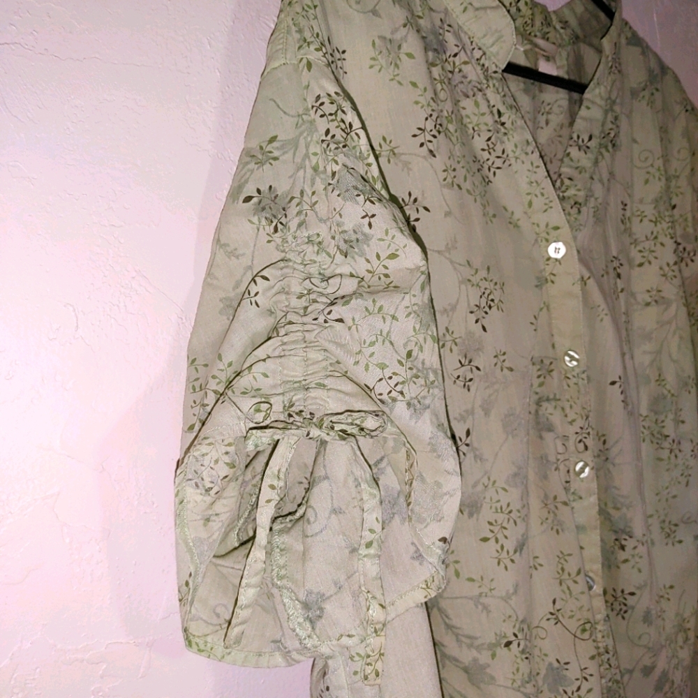 Tradition Country Collection Blouse - Picture 6 of 9